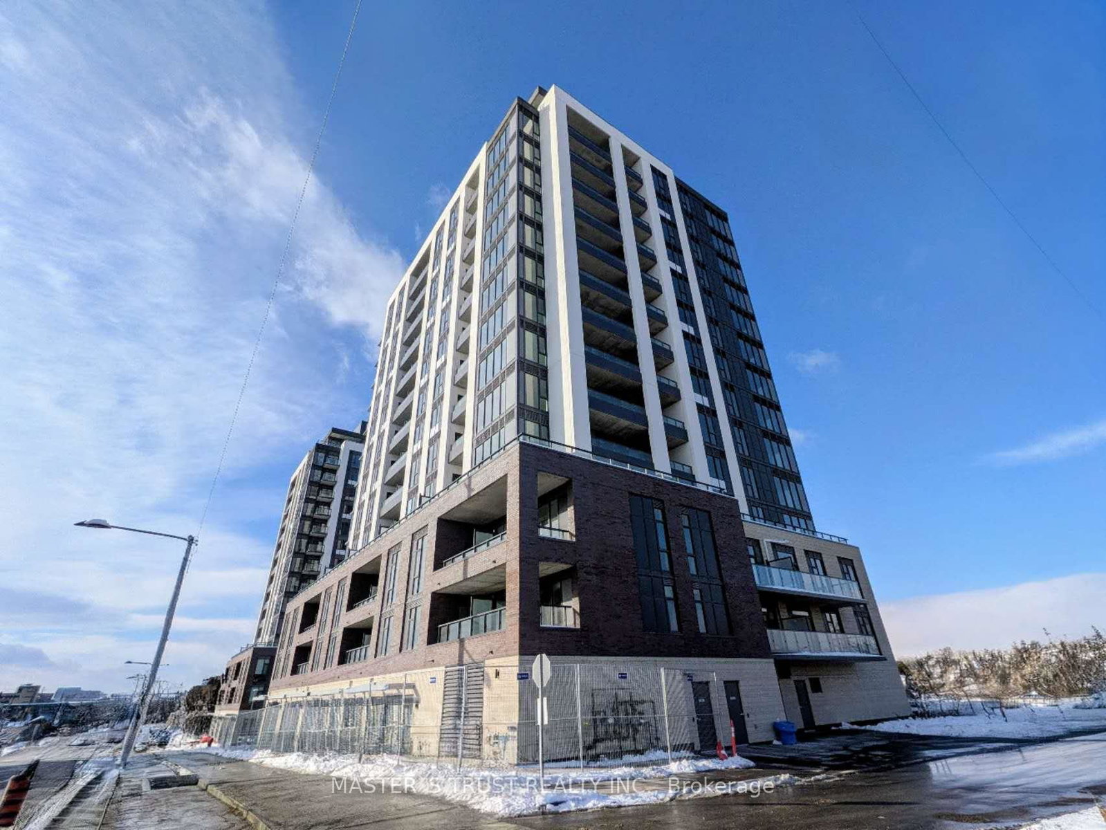 715-davis-drive-newmarket-ontario-n12679210