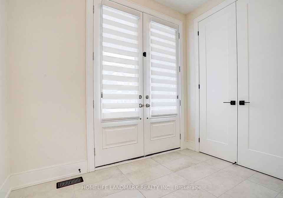 106-angus-morton-crescent-east-gwillimbury-ontario-n12680116