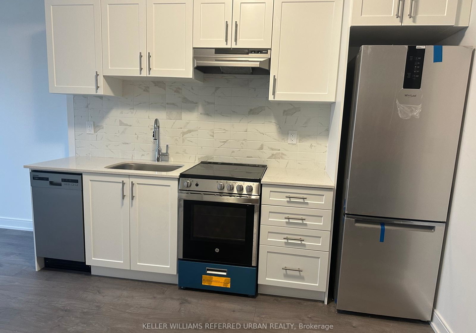 715-davis-drive-newmarket-ontario-n12681524