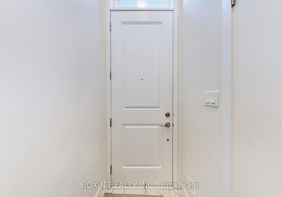 30-seacoasts-circle-vaughan-ontario-n12682866