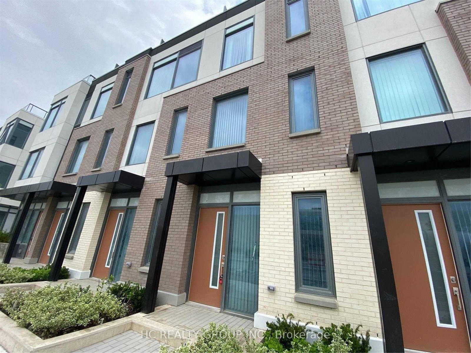 1010-portage-parkway-vaughan-ontario-n12684238