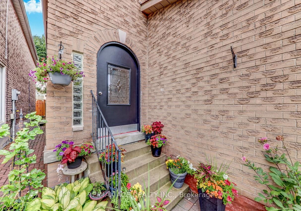 111-laird-drive-markham-ontario-n12684266
