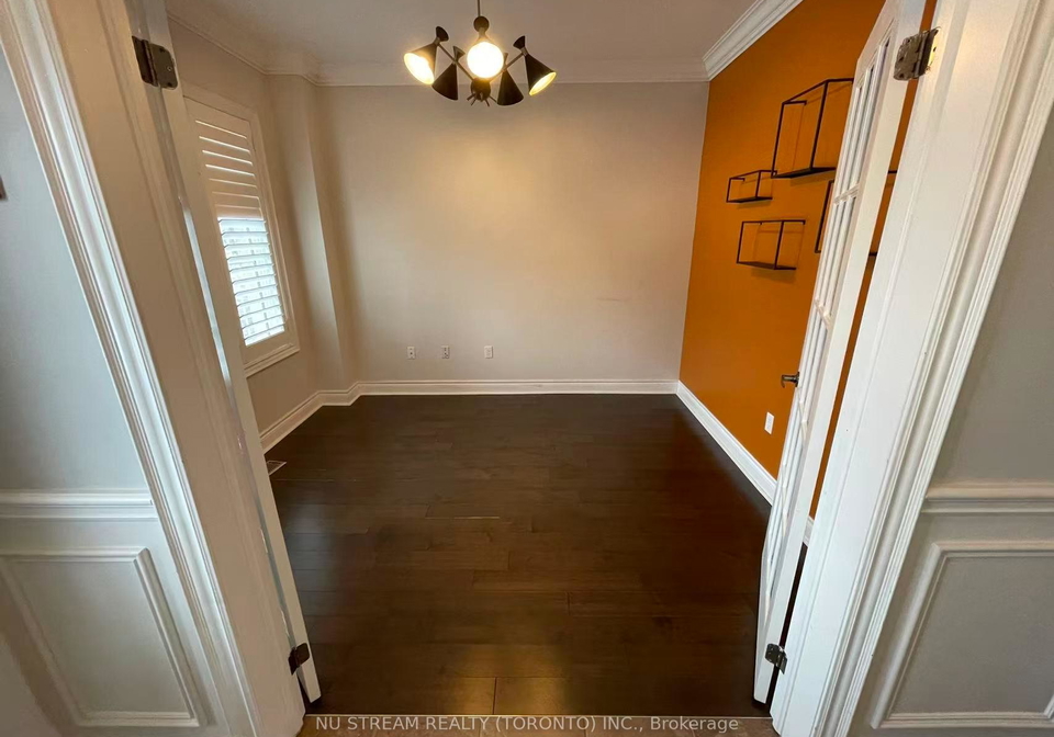 214-karl-rose-trail-newmarket-ontario-n12684544