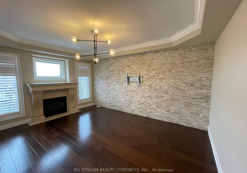 214-karl-rose-trail-newmarket-ontario-n12684544