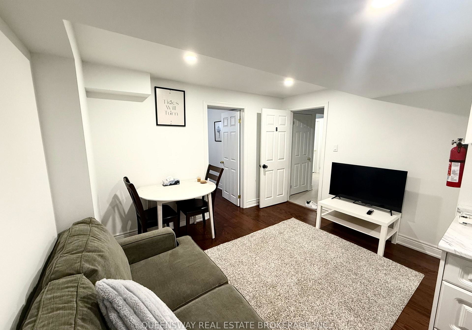 35-oakmoor-lane-n-markham-ontario-n12685014