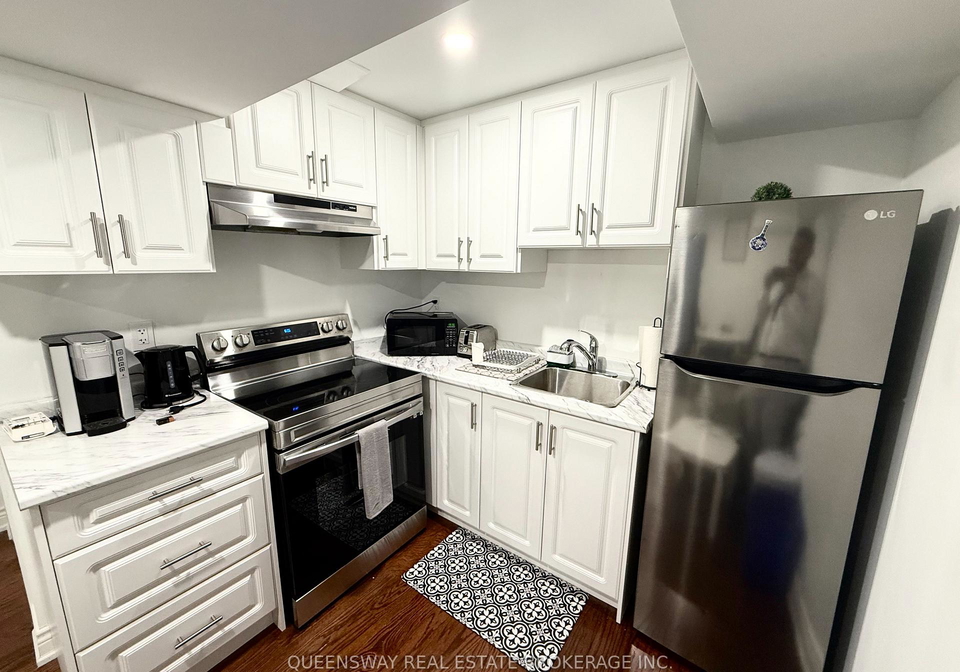 35-oakmoor-lane-n-markham-ontario-n12685014