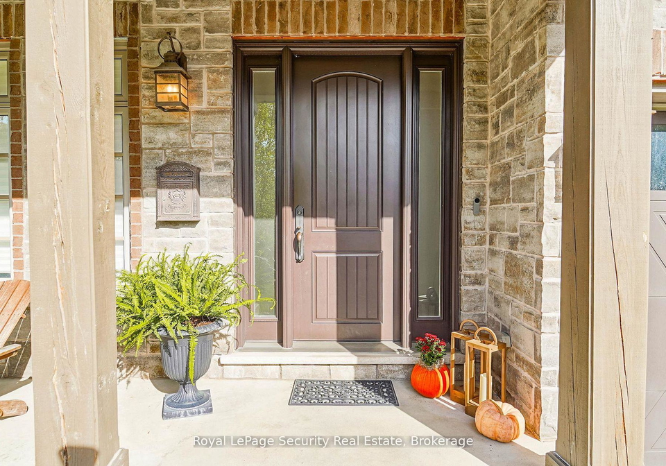 7-trimingham-court-richmond-hill-ontario-n12685878