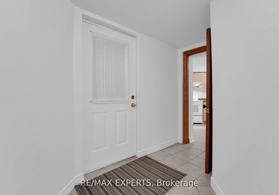 25-royalparkway-way-vaughan-ontario-n12686358