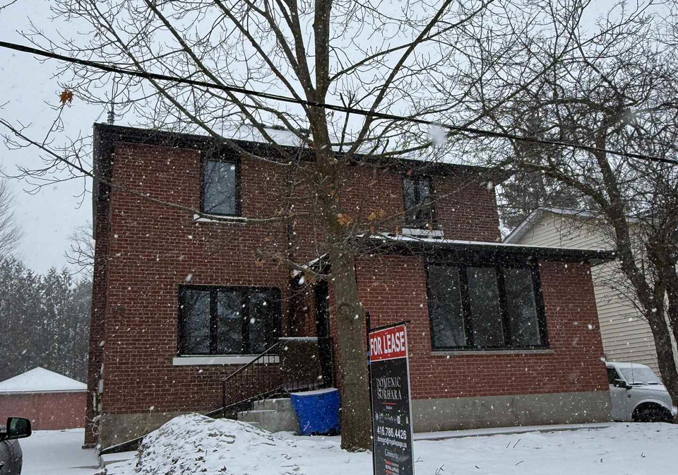 88-spruce-street-aurora-ontario-n12686448