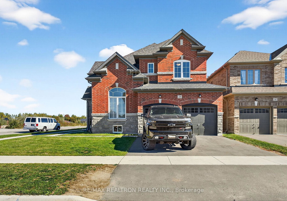 250-ferragine-crescent-bradford-west-gwillimbury-ontario-n12687296