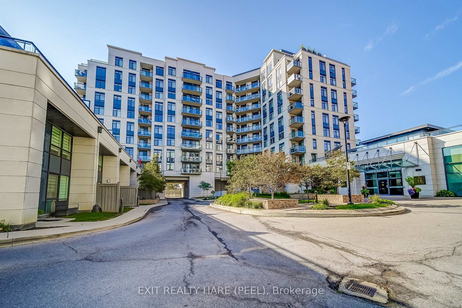 12-woodstream-boulevard-vaughan-ontario-n12687728