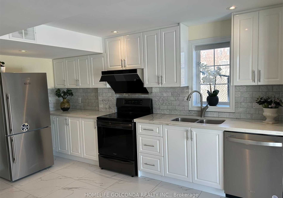 49-roy-harper-avenue-aurora-ontario-n12687760