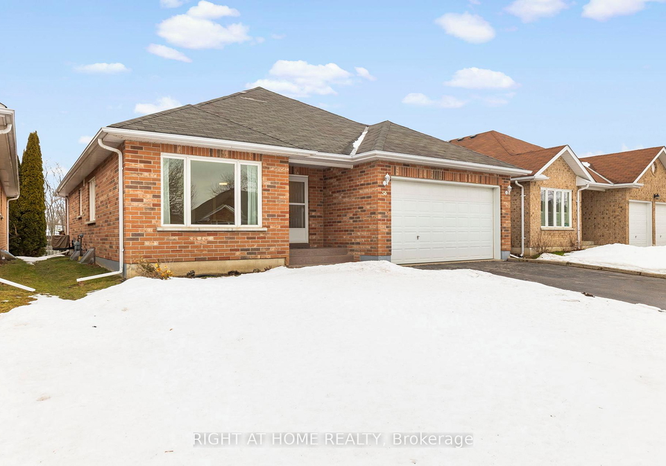 56-elmwood-avenue-brock-ontario-n12687774