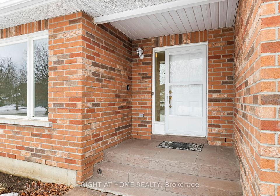 56-elmwood-avenue-brock-ontario-n12687774
