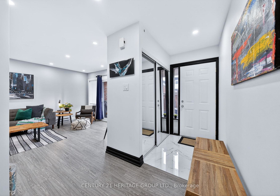 293-milestone-crescent-aurora-ontario-n12688676