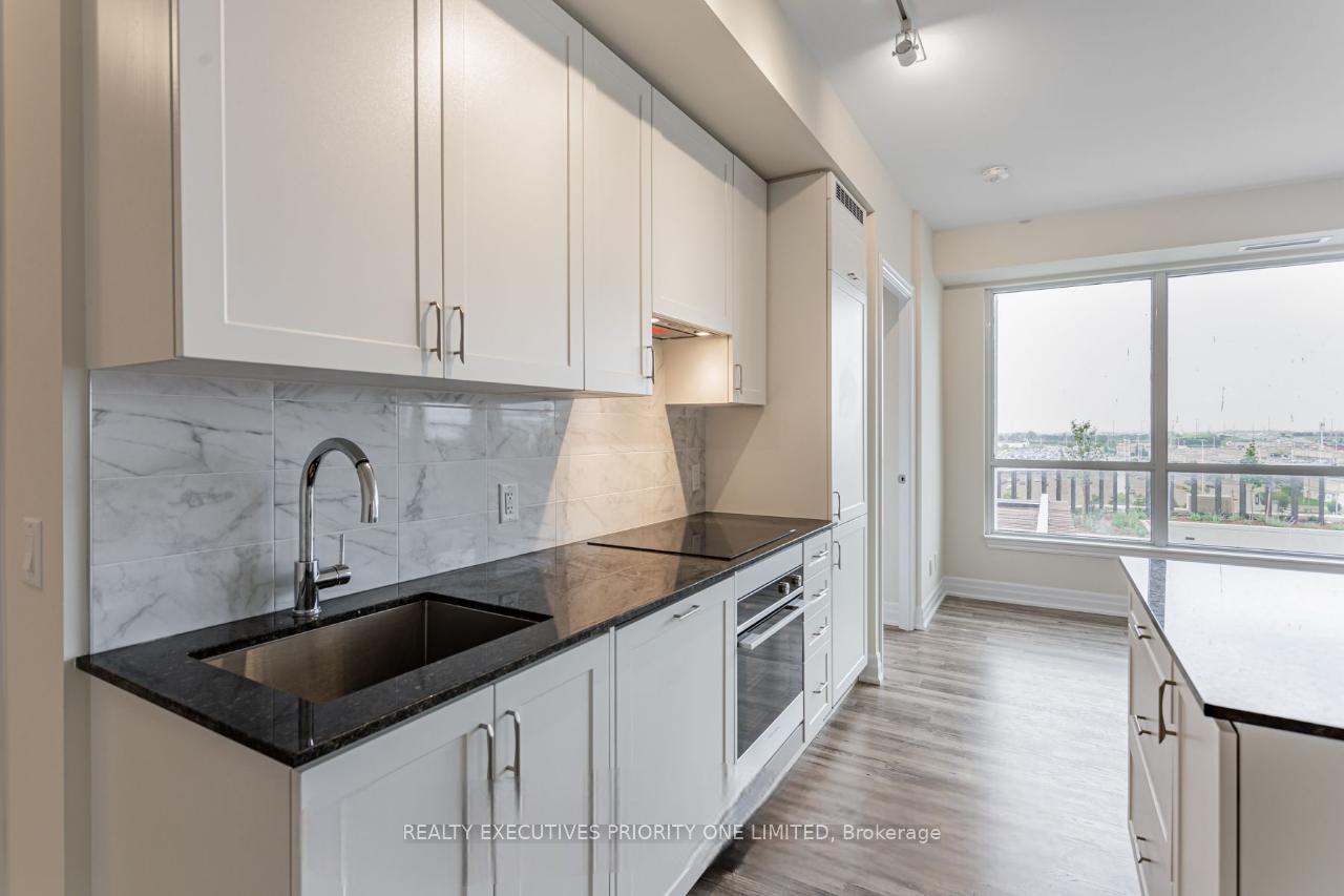 9075-jane-street-vaughan-ontario-n12689374