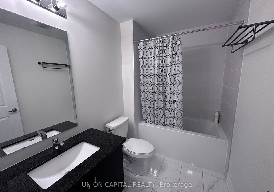555-vine-cliff-boulevard-markham-ontario-n12689400
