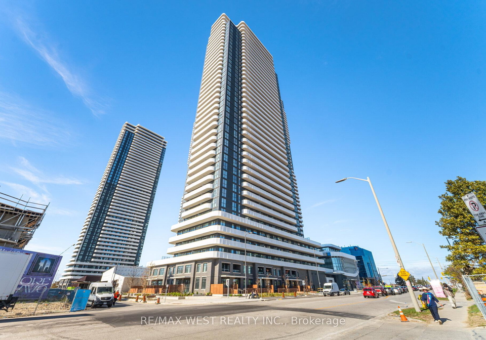 28-interchange-way-vaughan-ontario-n12689468