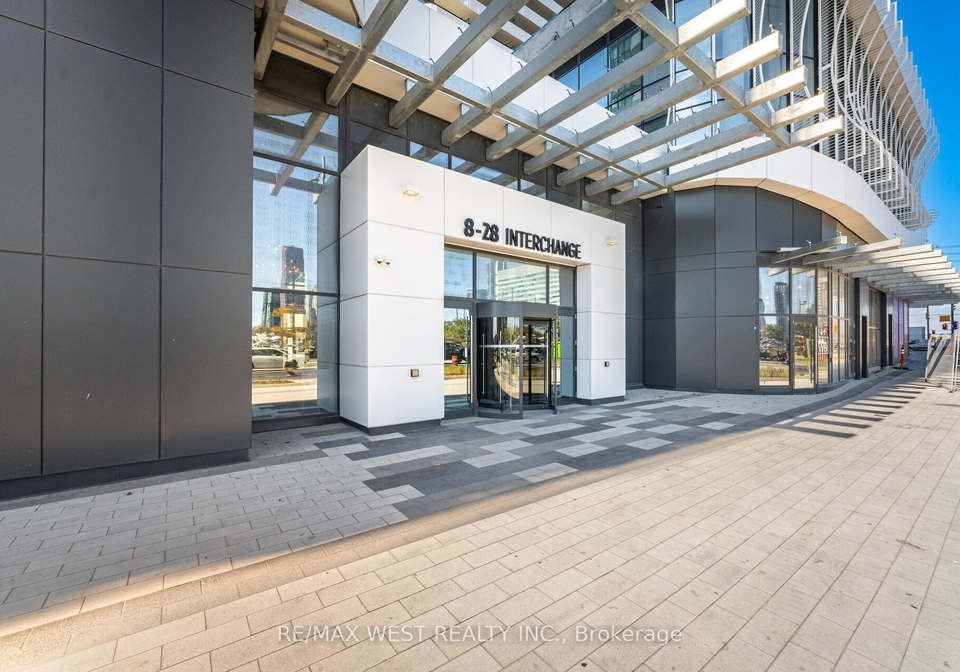 28-interchange-way-vaughan-ontario-n12689468