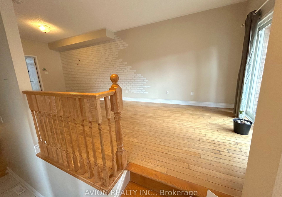 23-observatory-lane-richmond-hill-ontario-n12689584