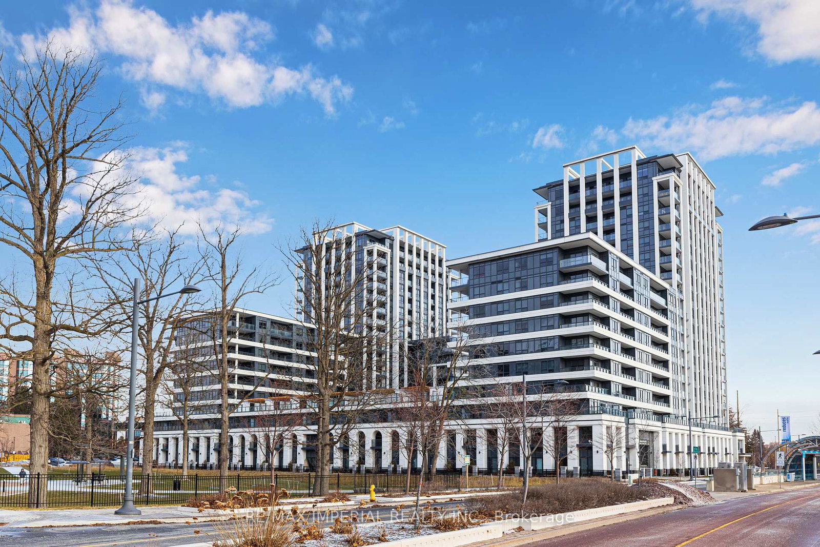 8-cedarland-drive-markham-ontario-n12690932