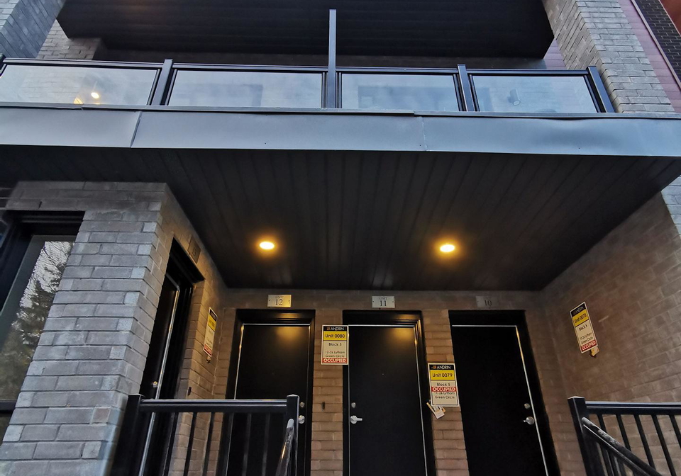 26-lytham-green-circle-newmarket-ontario-n12691908