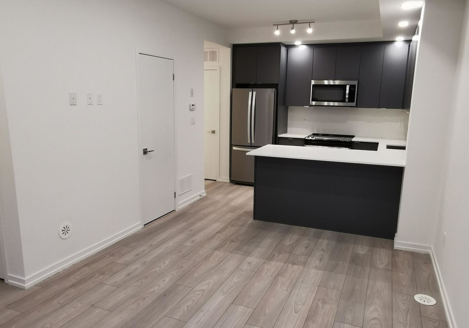26-lytham-green-circle-newmarket-ontario-n12691908