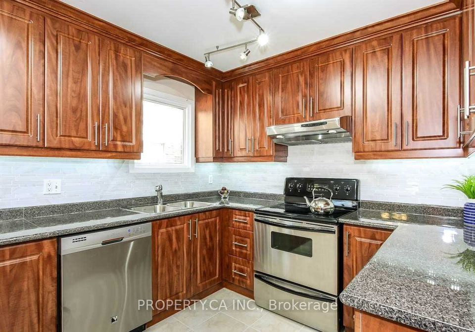 81-holsworthy-crescent-markham-ontario-n12692032