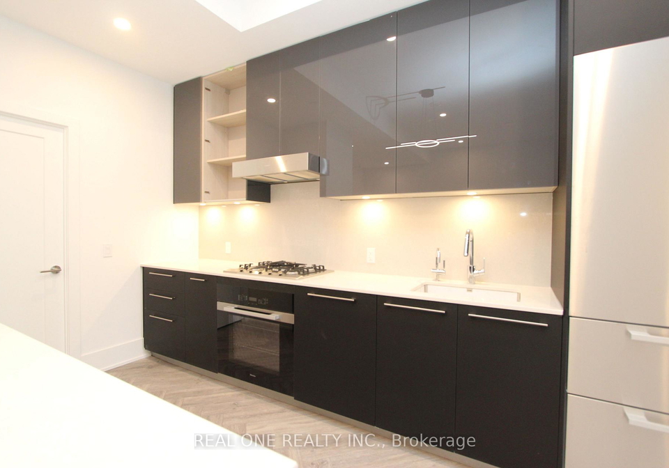 8-cedarland-drive-markham-ontario-n12693616