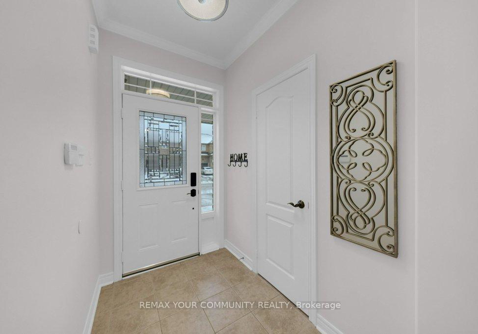 373-gilpin-drive-newmarket-ontario-n12695156
