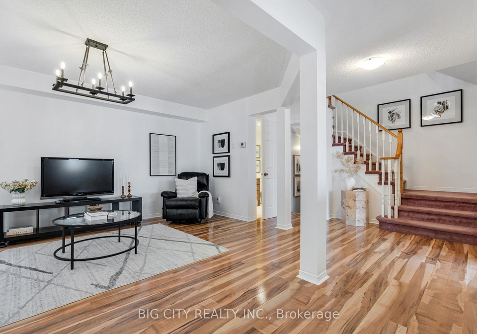 622-pinder-avenue-newmarket-ontario-n12695392