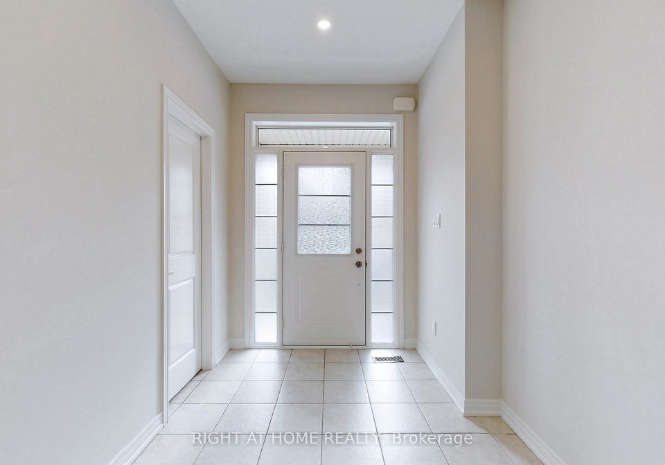 24-frederick-pearson-street-n-east-gwillimbury-ontario-n12696012