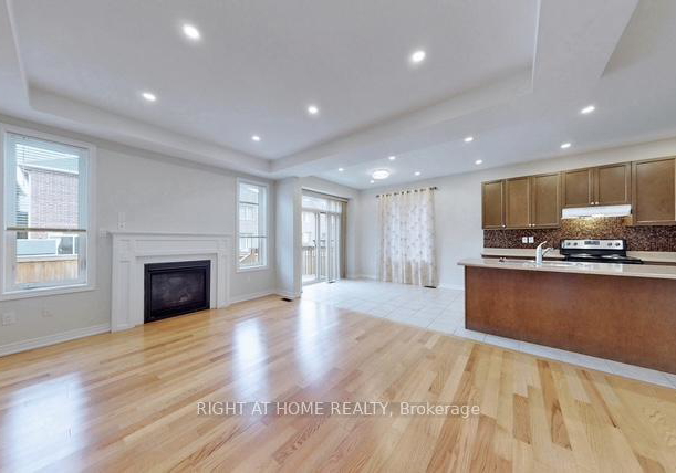 24-frederick-pearson-street-n-east-gwillimbury-ontario-n12696012