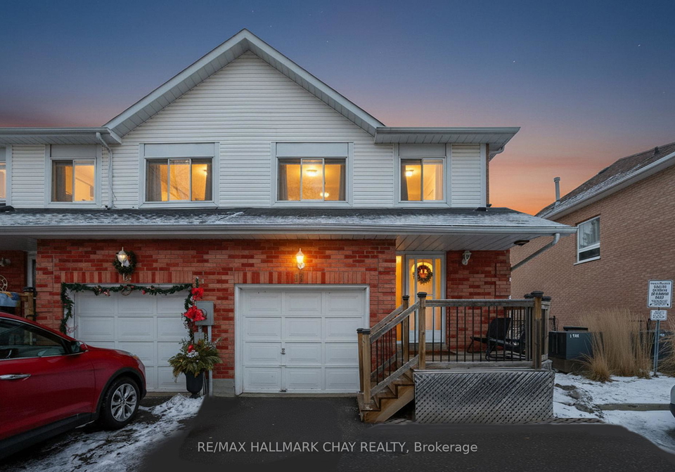 11-mckinnon-court-newmarket-ontario-n12697432