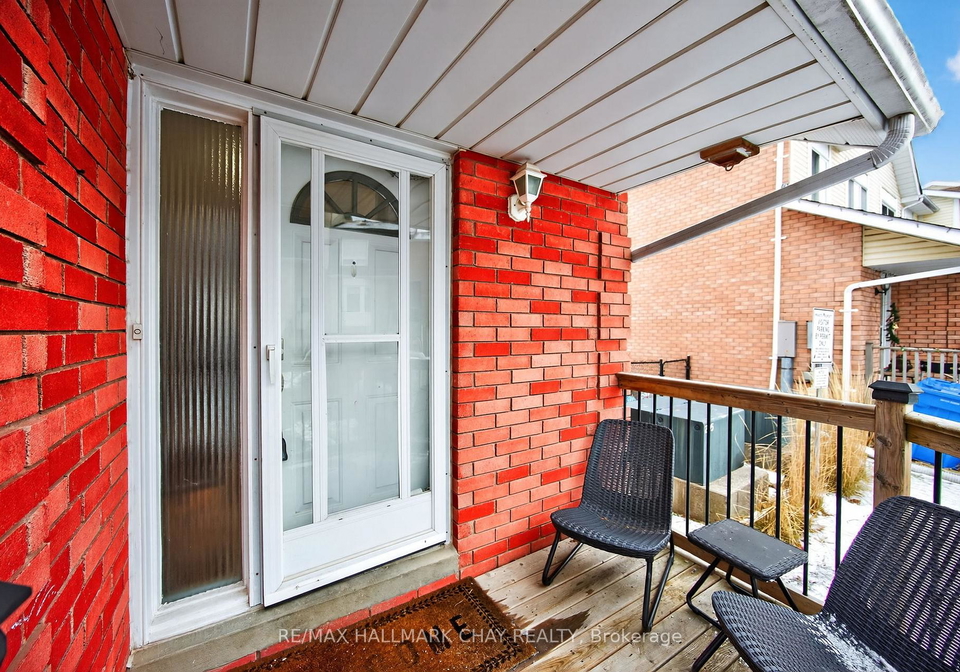 11-mckinnon-court-newmarket-ontario-n12697432