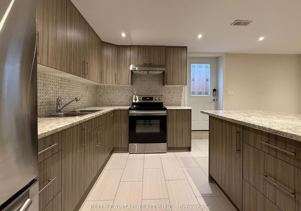 990-sherman-brock-circle-newmarket-ontario-n12697962