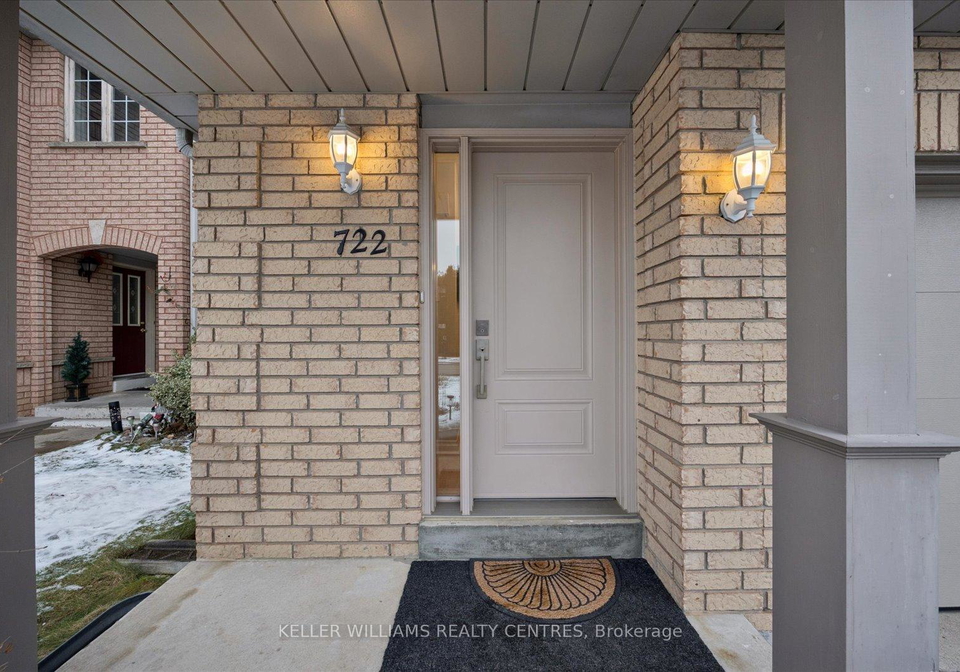 722-walpole-crescent-newmarket-ontario-n12698154