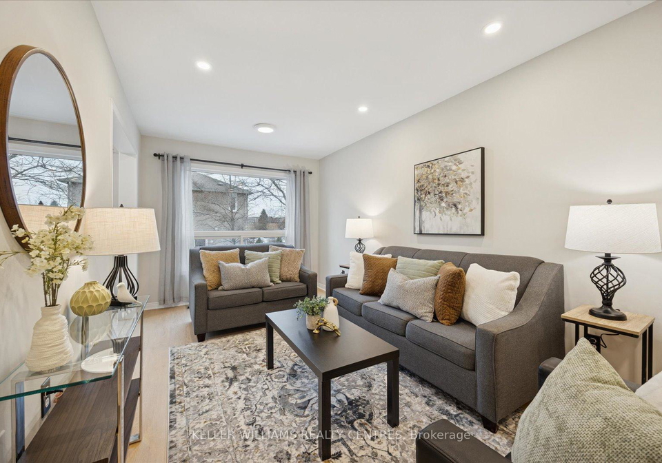 722-walpole-crescent-newmarket-ontario-n12698154