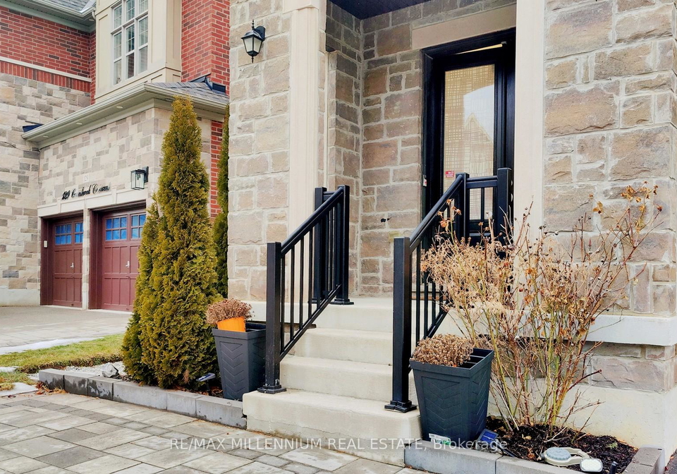 125-cranbrook-crescent-vaughan-ontario-n12698552