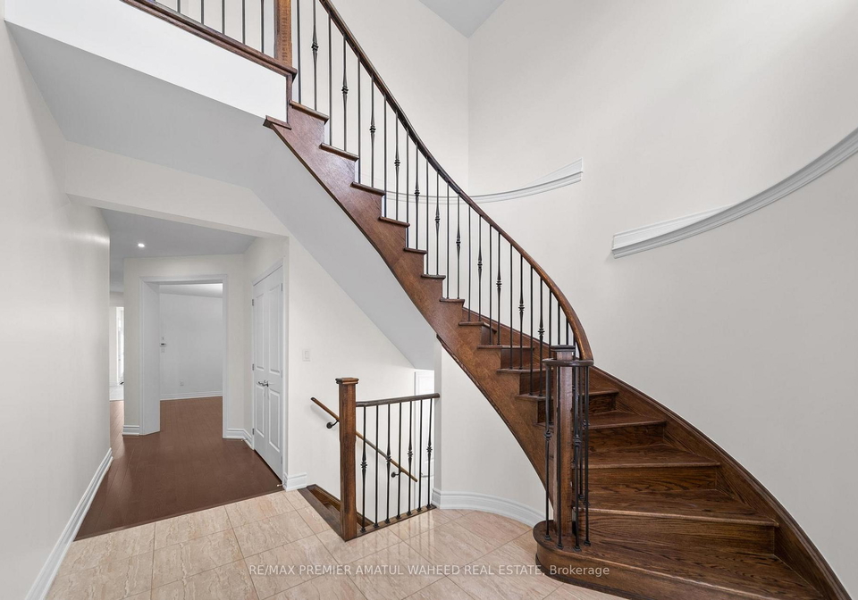 144-ironside-drive-vaughan-ontario-n12699830