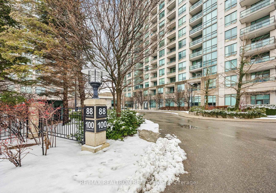 88-promenade-circle-vaughan-ontario-n12699854