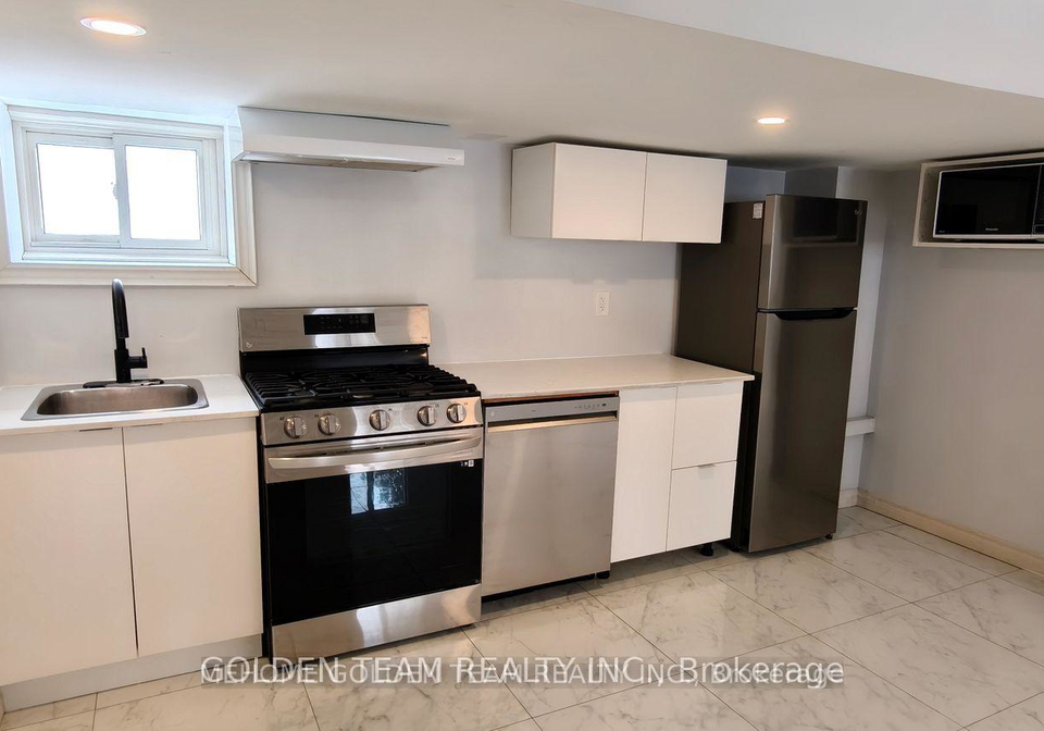 205-pine-beach-drive-georgina-ontario-n12701074