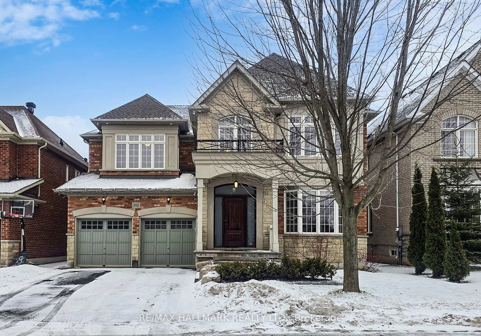 192-tonner-crescent-aurora-ontario-n12701384