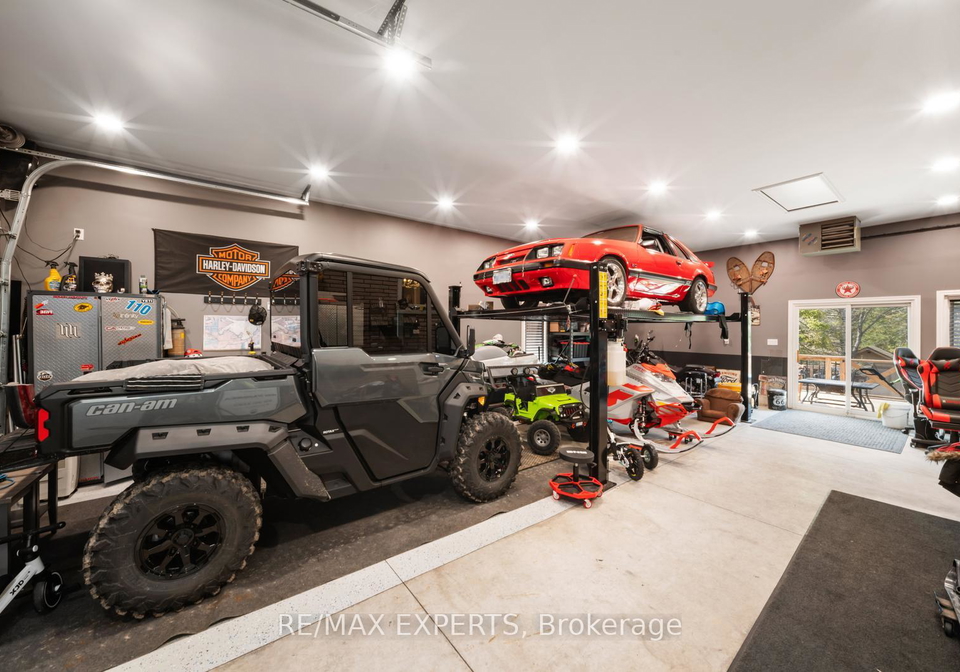 6-otter-cove-georgina-ontario-n12702558