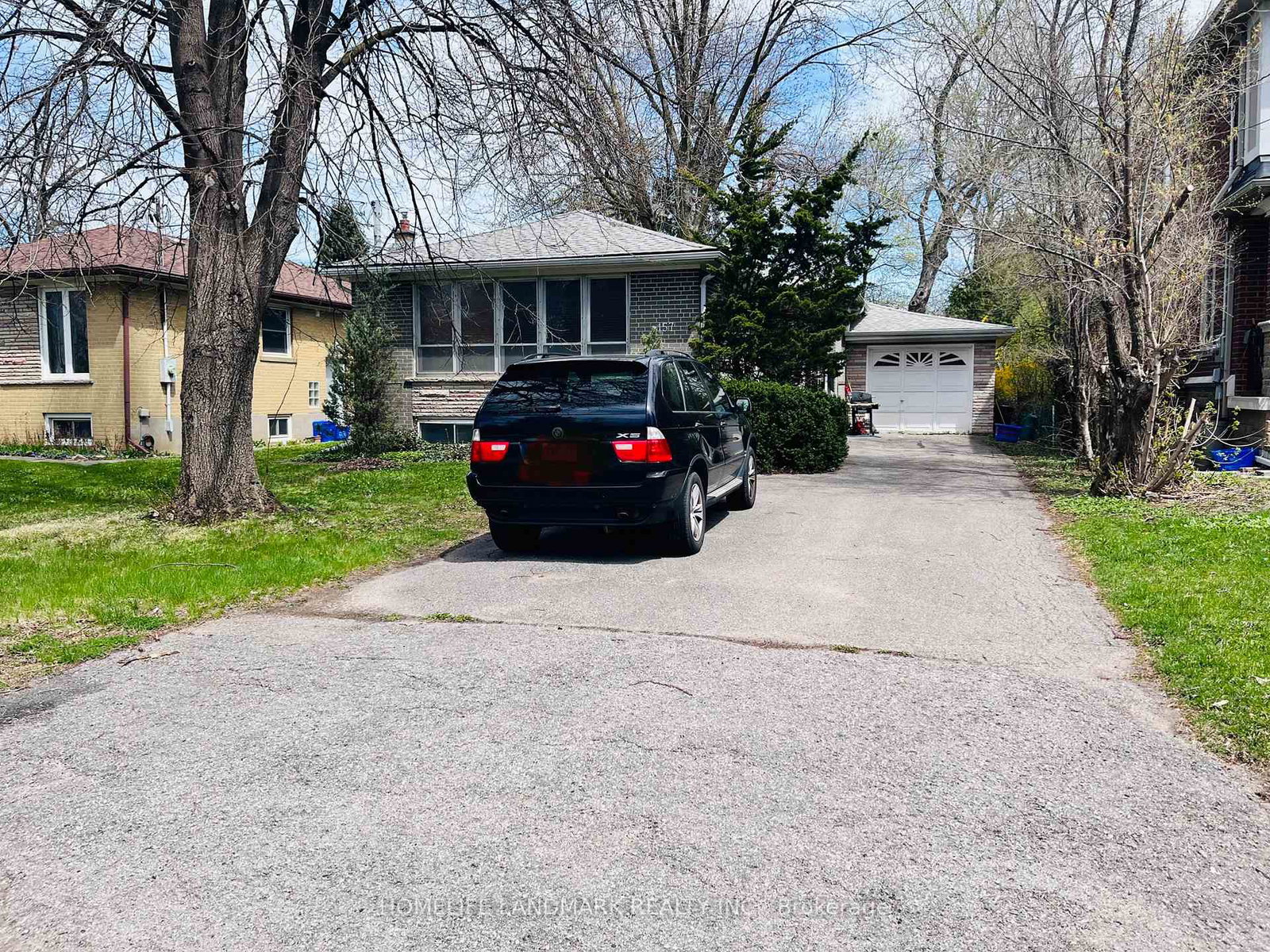 157-sussex-avenue-richmond-hill-ontario-n12702600