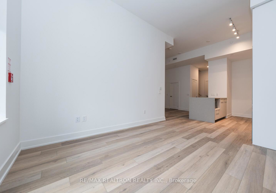 8-cedarland-drive-markham-ontario-n12703428