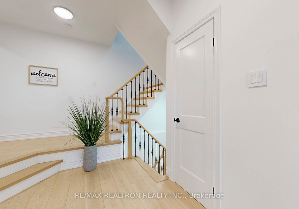62-bishop-crescent-markham-ontario-n12704102