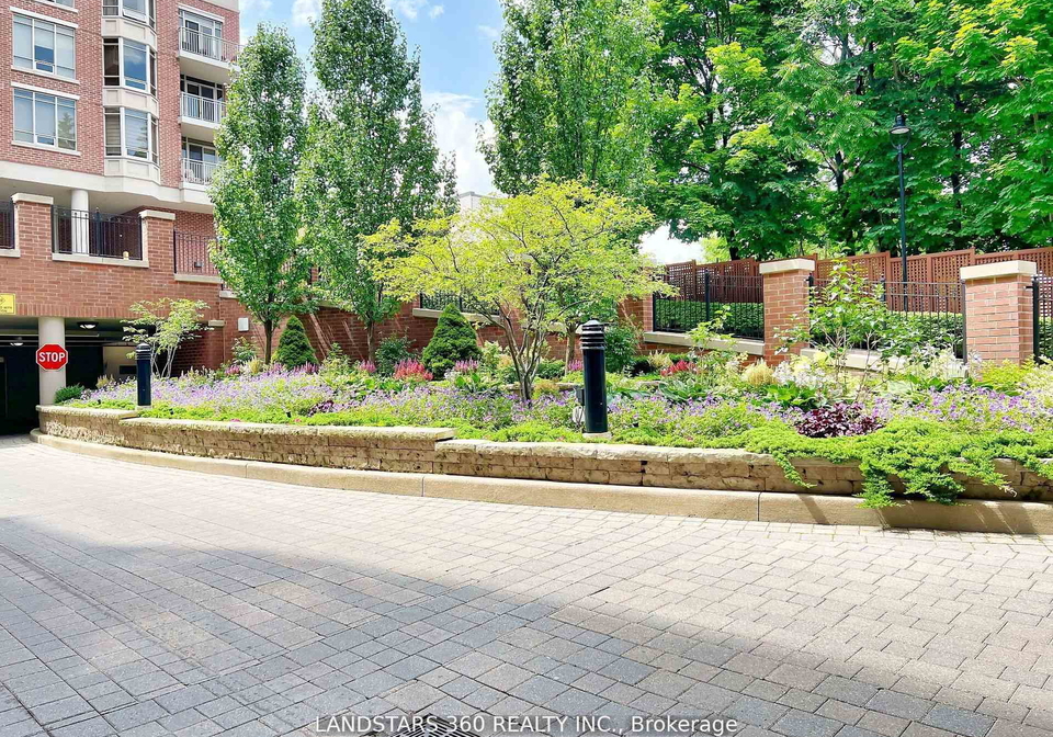 10yonge-street-richmond-hill-ontario-n12705102