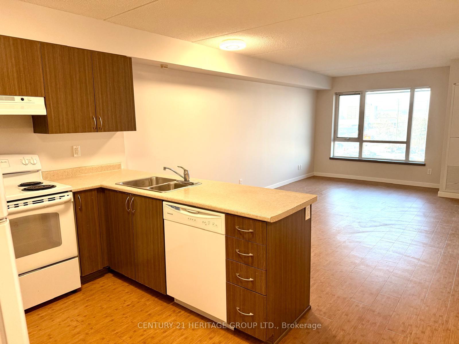 10yonge-street-richmond-hill-ontario-n12705312