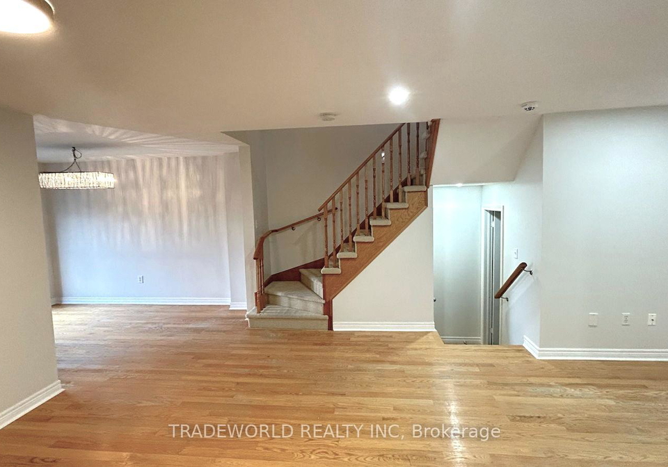 145-sunway-square-markham-ontario-n12706430